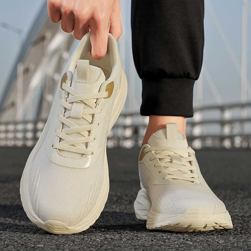 Sepatu Pria Ete Anti Selip Uku - Mens Fashion Trainers ulasan dan harga